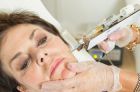 Коррекция морщин на лице инъекционной мезотерапией