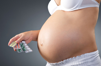 Антибиотики при беременности, влияние на организм мамы и плода
