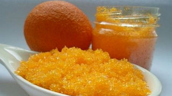 Цедра и сок апельсина как составляющая домашнего пилинга