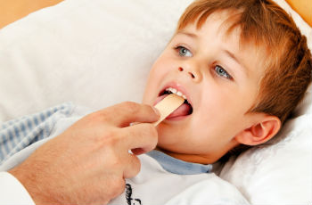 Лечение детей при покраснении в горле
