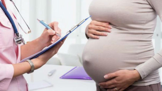 При любых недомогания беременной женщине нужно обратиться к врачу