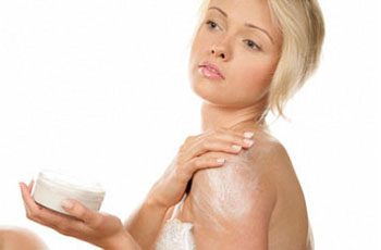 Сухая кожа тела, причины, лечение, уход за сухой кожей, 11 рецептов домашних средств