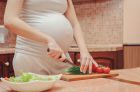 Что можно есть с осторожностью и чего нельзя есть в период беременности
