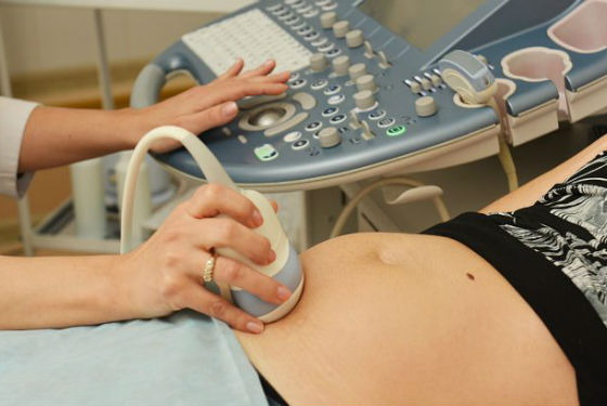 При беременности УЗ-диагностику проводят трансабдоминально