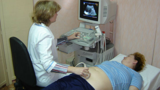 Диагностическое УЗИ для определения степени разрастания слизистой оболочки матки