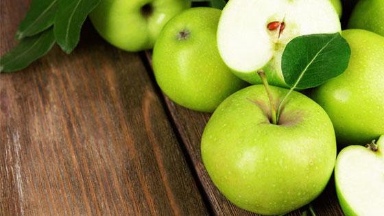 Разгрузку лучше проводить на зеленых яблоках